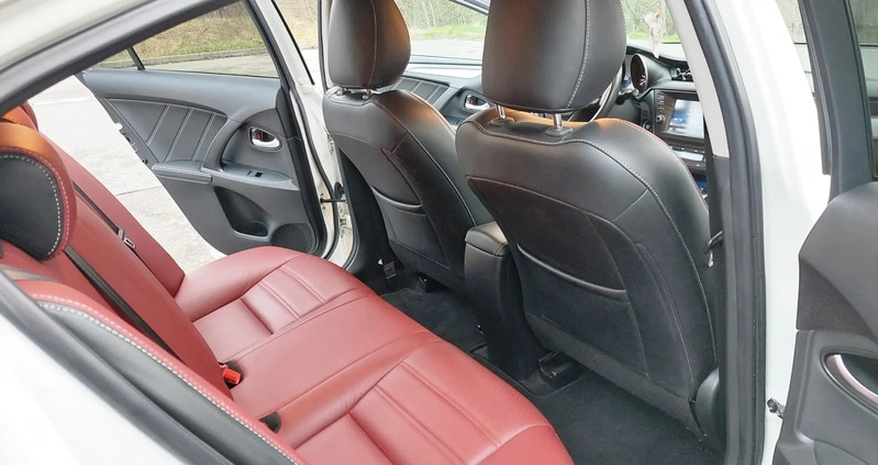 Toyota Avensis cena 82900 przebieg: 54650, rok produkcji 2018 z Lubartów małe 154
